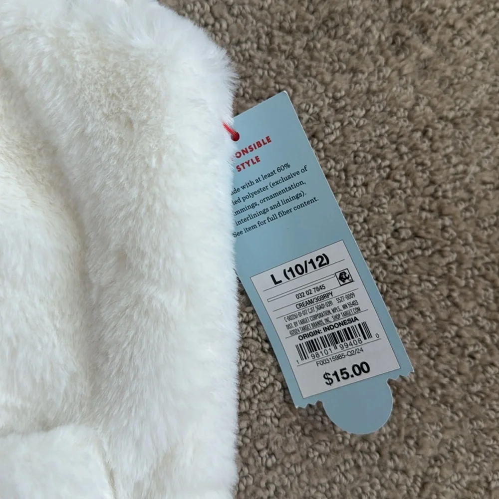 336 NWT Cat & Jack Girl’s Faux Fur Vest‎ - Size: L (10-12)